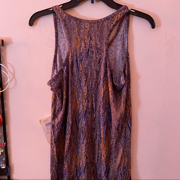 Brand New Bloom Top - Picture 5 of 5